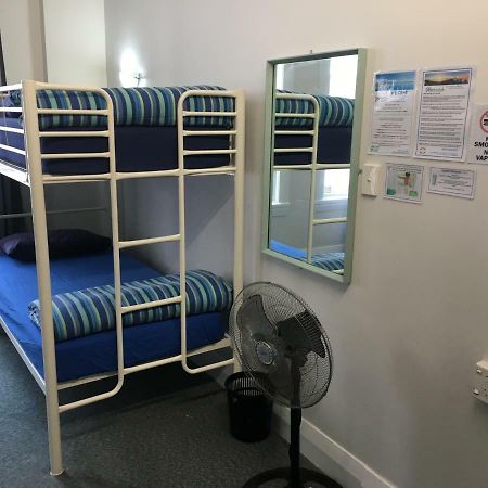 Harbourside City Backpackers Тауранга Екстер'єр фото