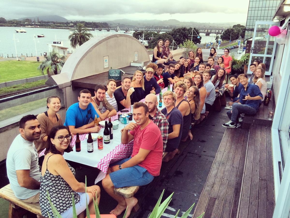 Harbourside City Backpackers Тауранга Екстер'єр фото